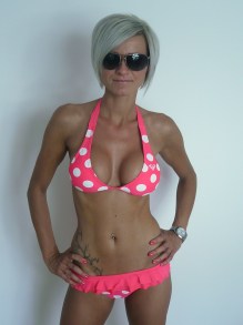 1072.001(001)_roxy-bikiny_damske-plavky_ve-sleve_levne